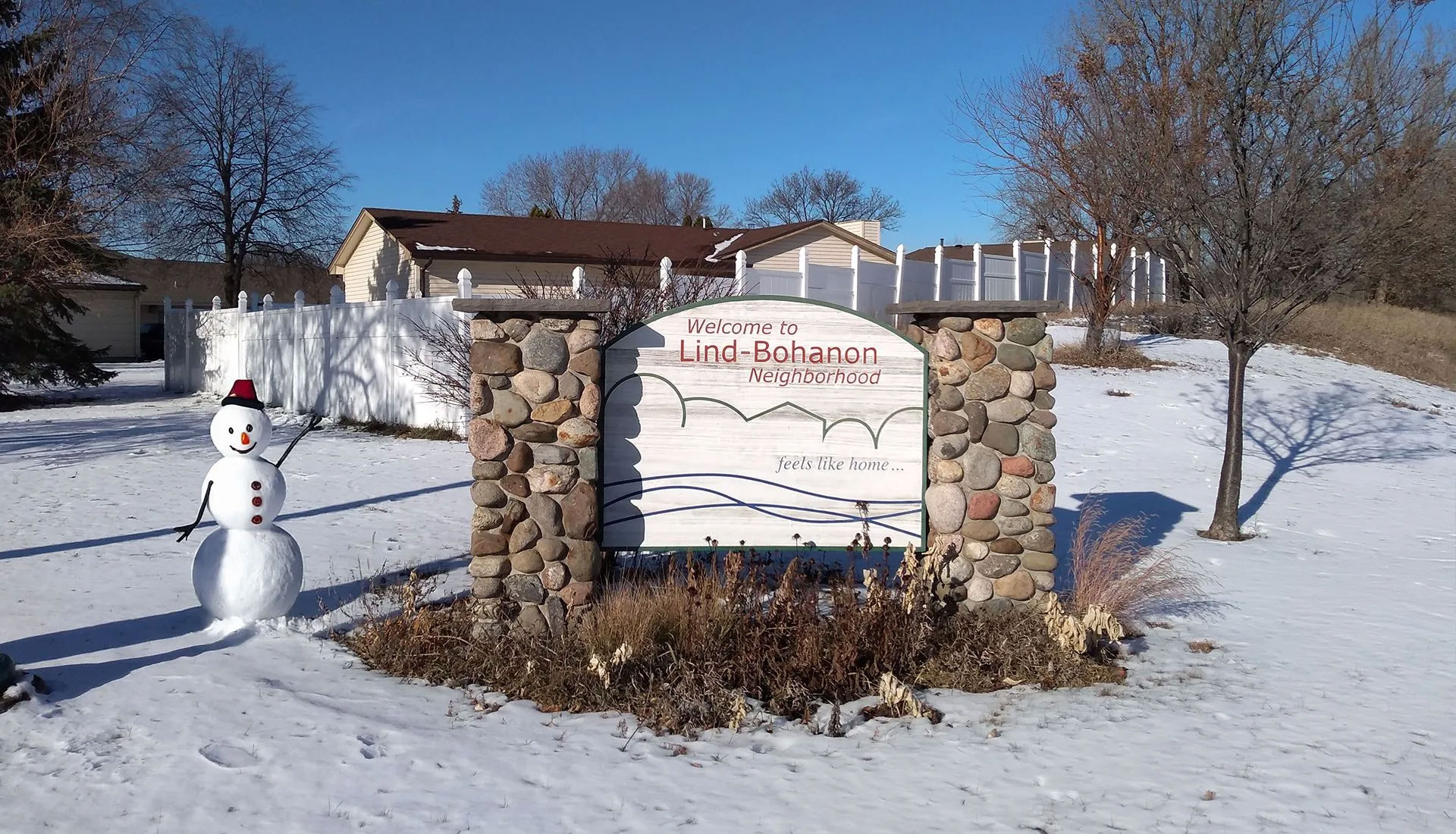 Lind-Bohanon neighborhood sign in the winter